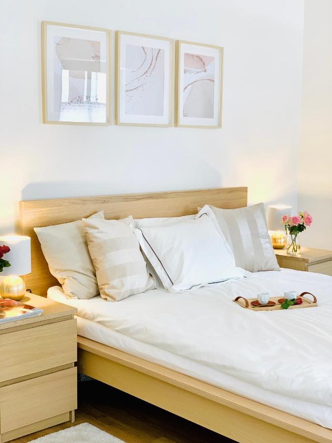 Apartament W Centrum Miasta Z Darmowym Parkingiem Dla Dwojga -Apartamenty Pod Zlotym Lwem โควอตสโก ภายนอก รูปภาพ
